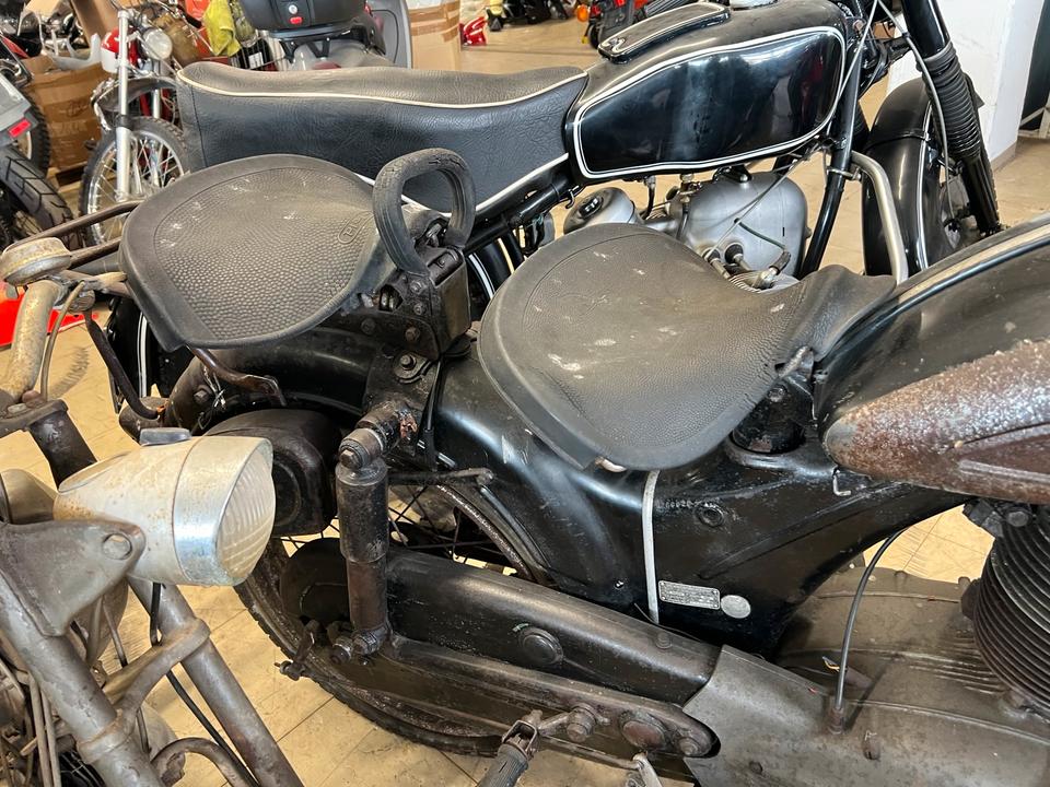 NSU Max 250 1500€