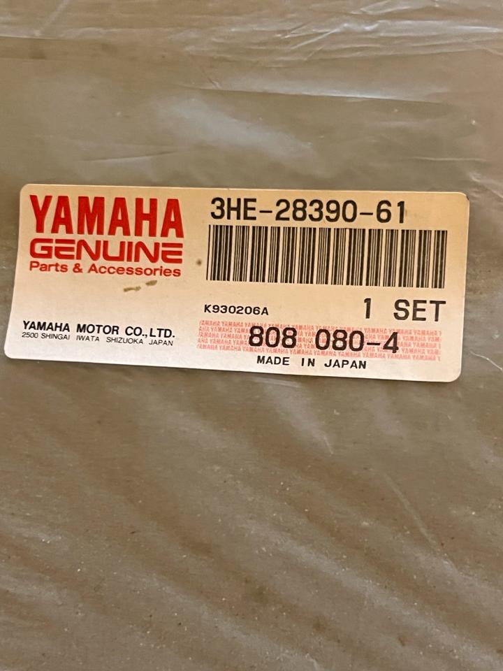 Yamaha ЗНЕ-28390-61 Aufkleber Verkleidung