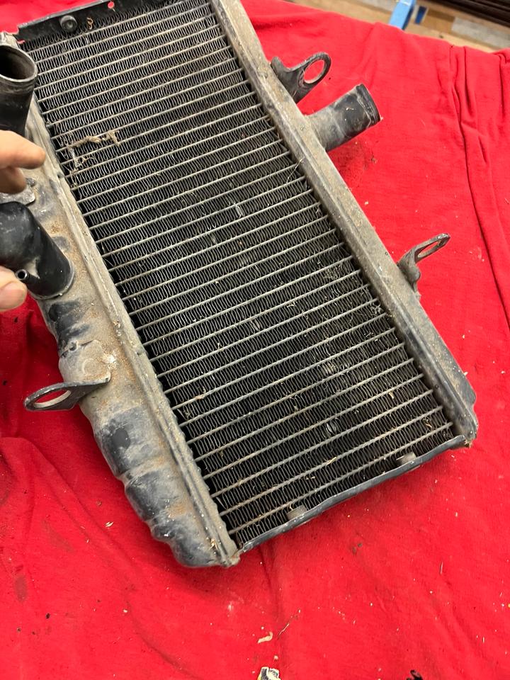 Suzuki GT 750 kühler Wasserkühler 80€