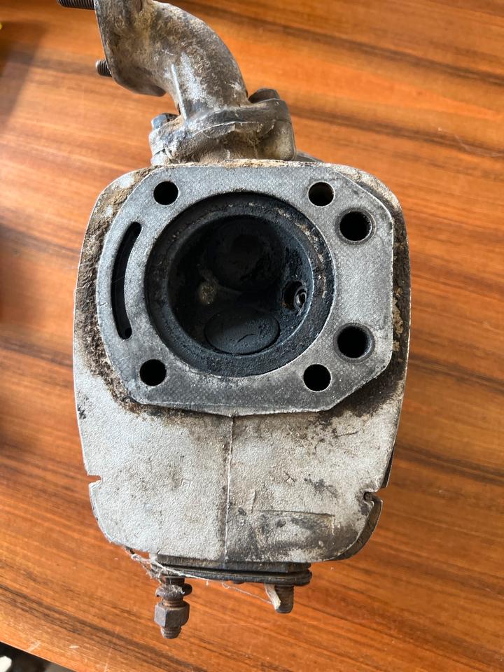 Bmw isetta 250 Zylinderkopf 50€