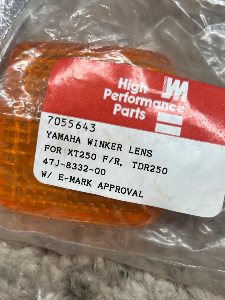 Yamaha TDR 250 XT Blinkerglass neu TDR250 47J-8332-00