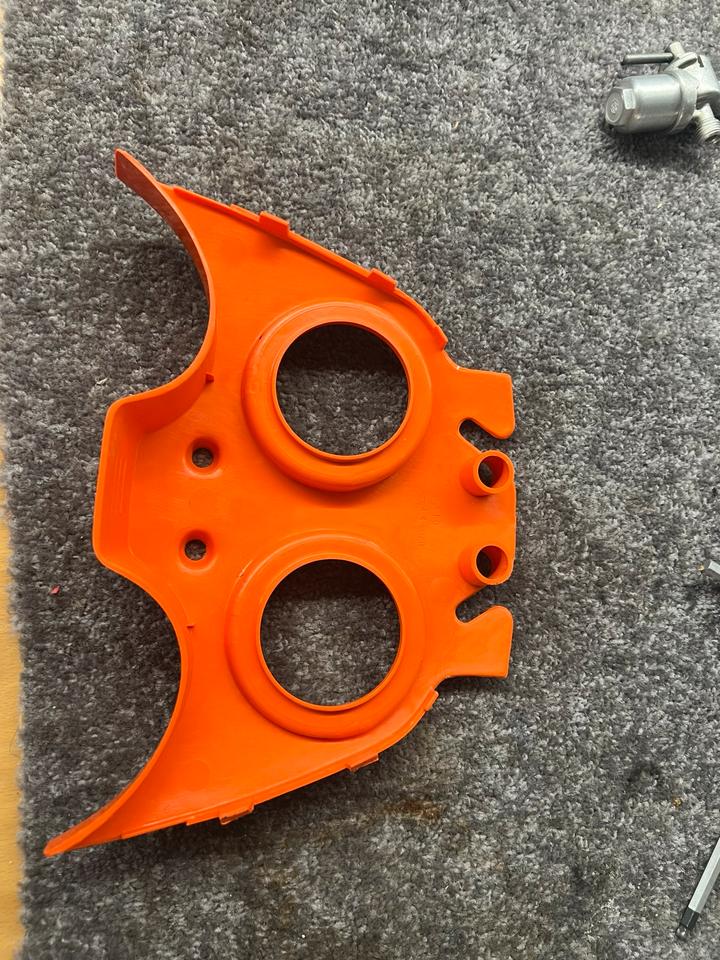 Suzuki DR 750 Big tankdeckel Abdeckung 94413-44B00- neu