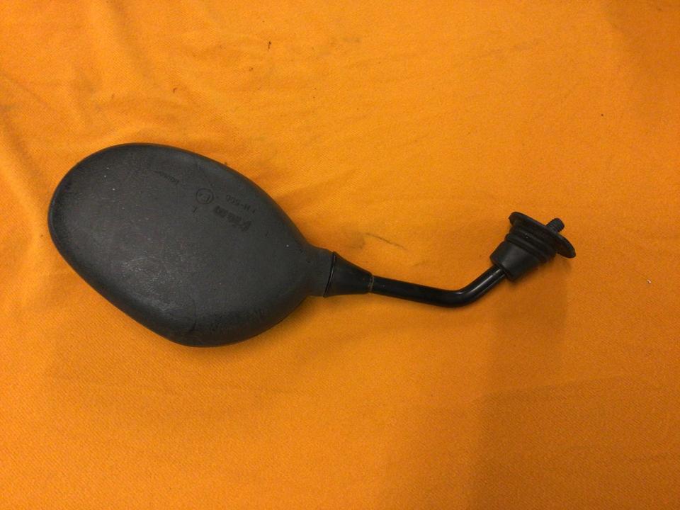 Honda lead 100 Spiegel links 20€