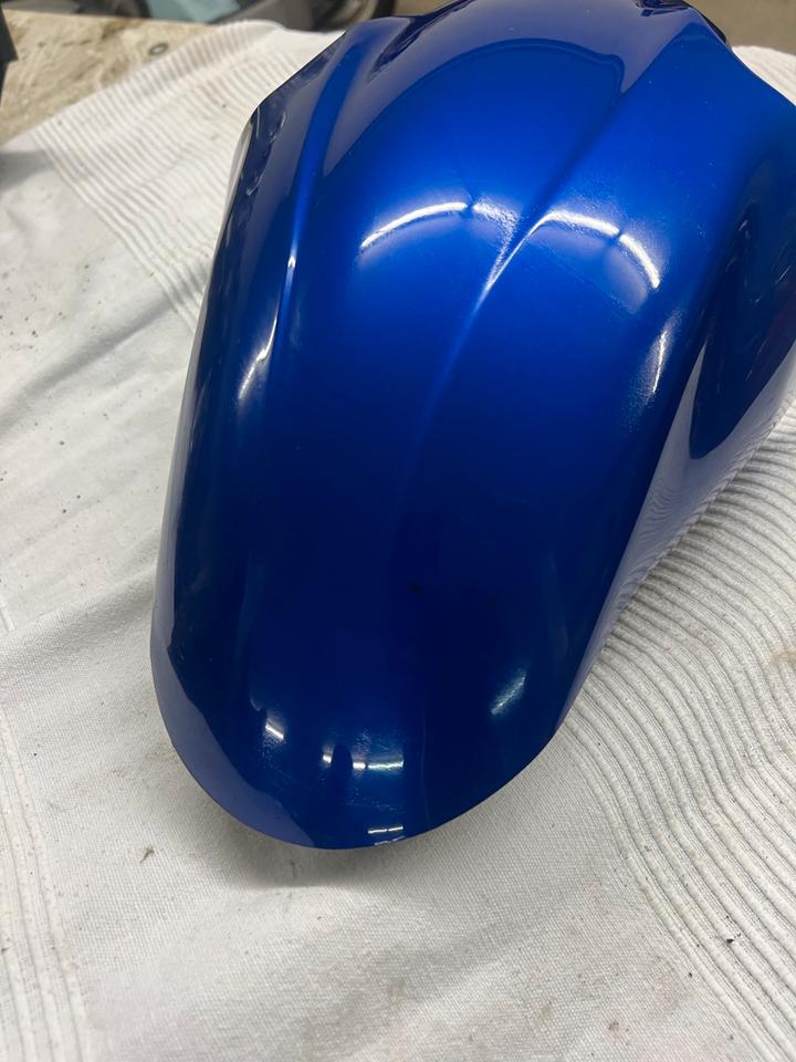 Kotflügl vorne Yamaha r6 typ rj03 top Zustand 80€