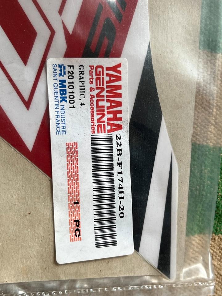 YAMAHA WR 125 Aufkleber 22B-517413-20