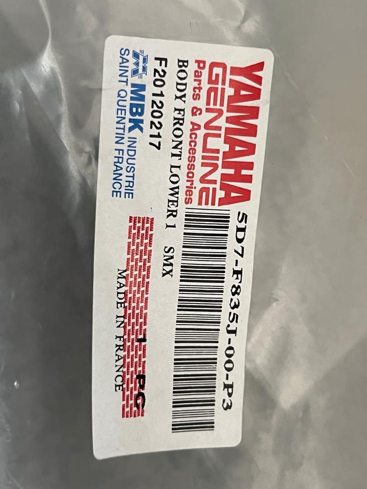 Yamaha YZF 125 Verkleidung neu 5D7-F835J-00-P3