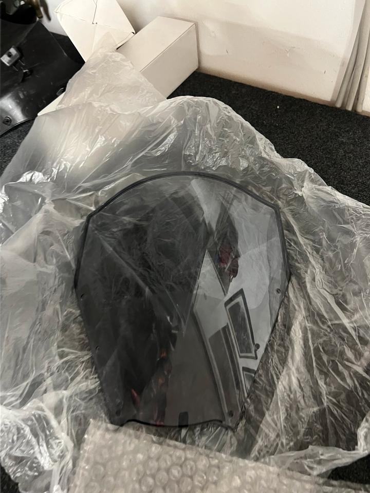 Yamaha FZS 1000 Fazer Windschild Verkleidungsscheibe 5LV-28381-00