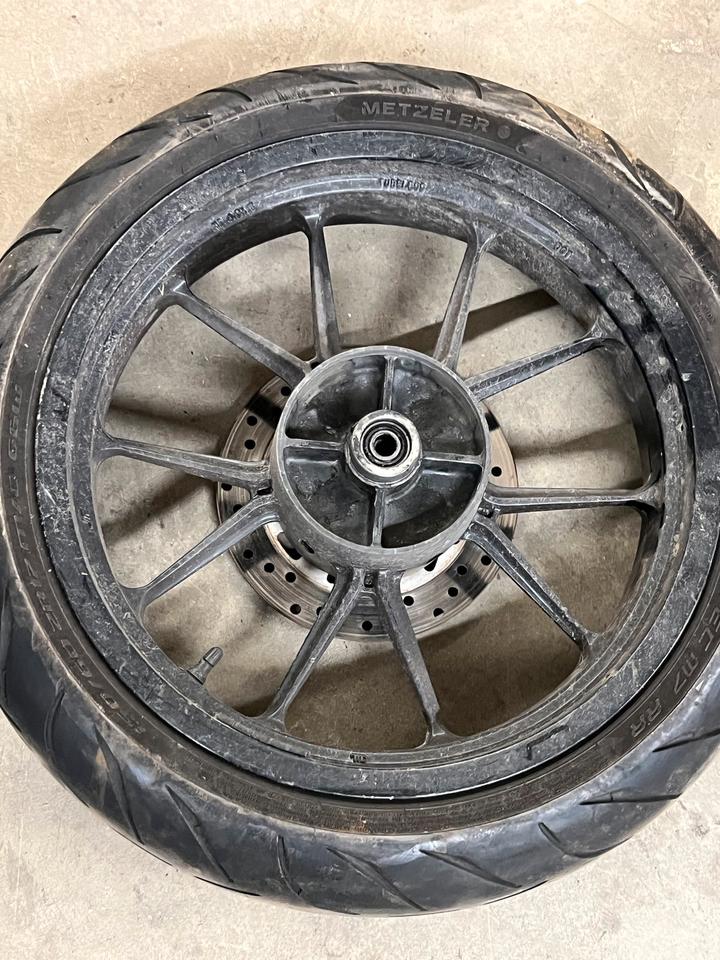 Ktm Duke 125 Hinterrad Felge hinten 90€
