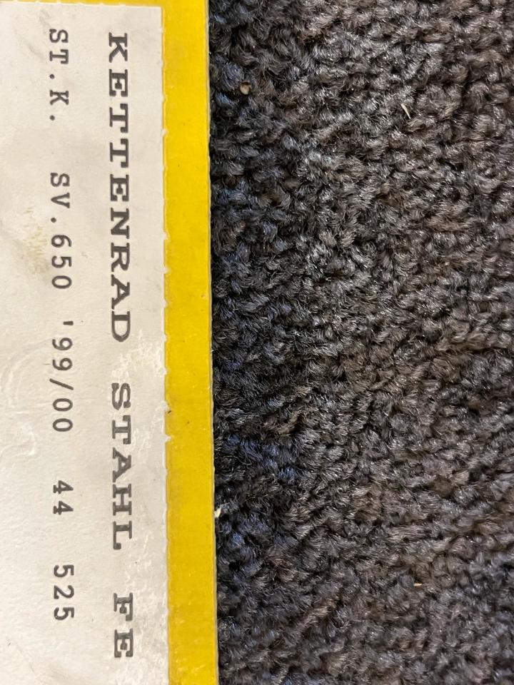 Suzuki SV 650 kettenrad 44 Z neu 15€