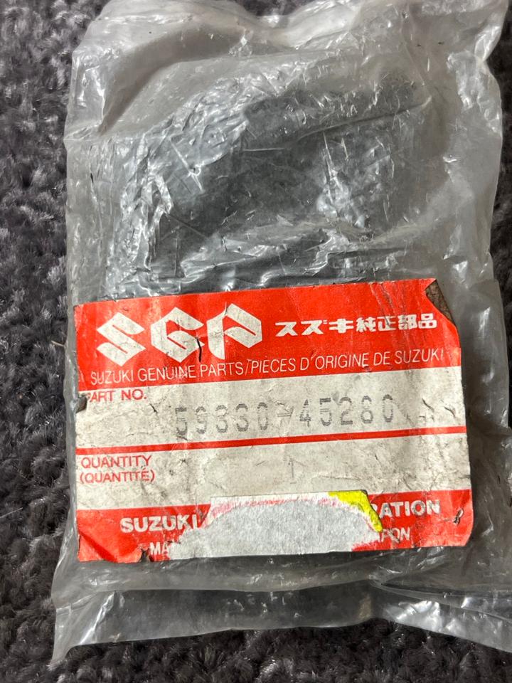Suzuki GS 850 Bremsbeläge 8€ 59330-45280