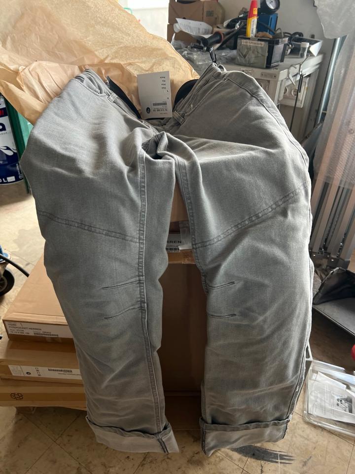 BMW Hose Five Pocket Herren Größe 31/34 76128568159. 80€
