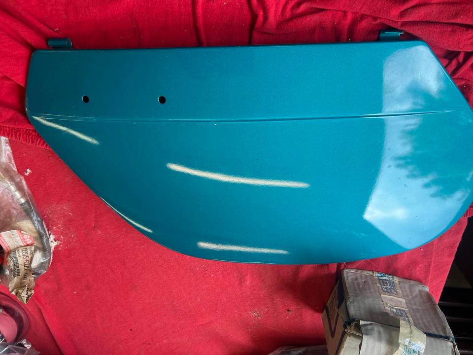 Vespa PK Seitendeckel links
