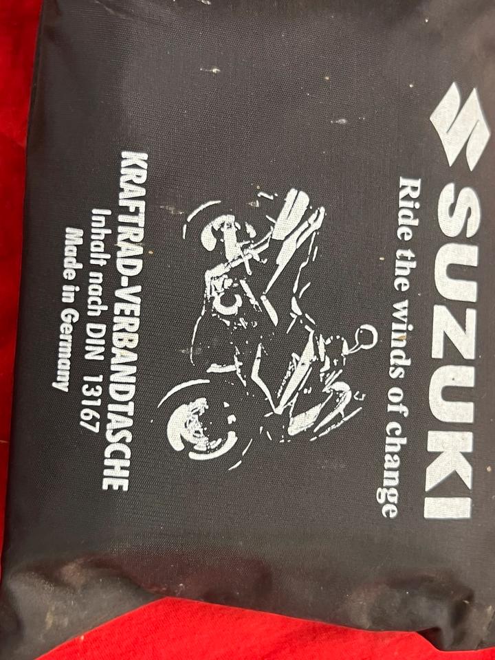 Suzuki Kraftrad-Verbandtasche DIN 13167