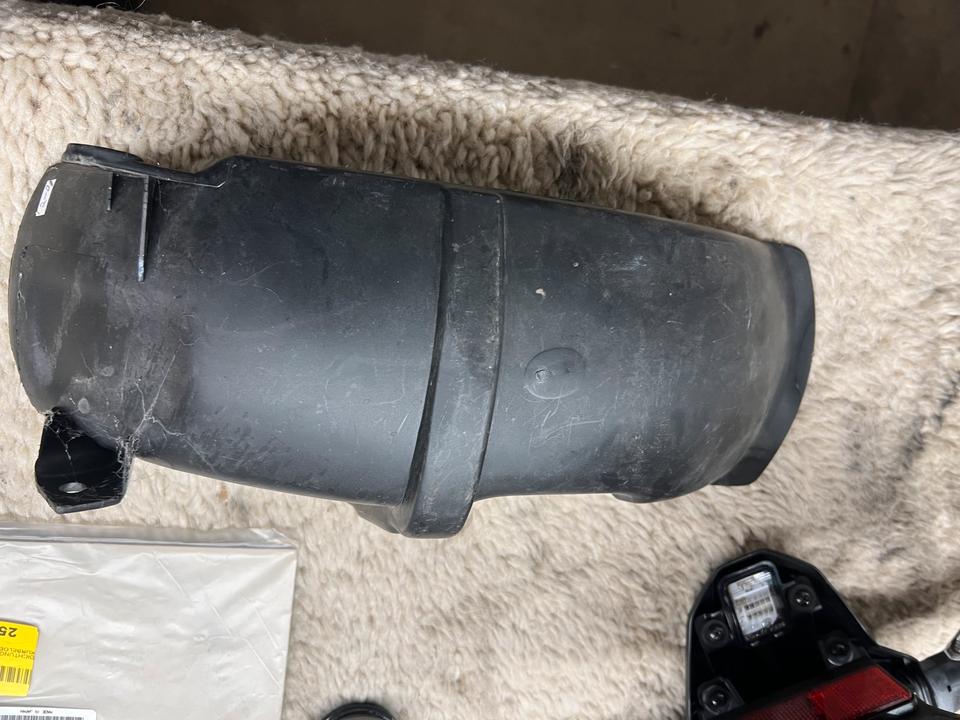 Piaggio sfera kotflügl hinten 295531 neu 10€