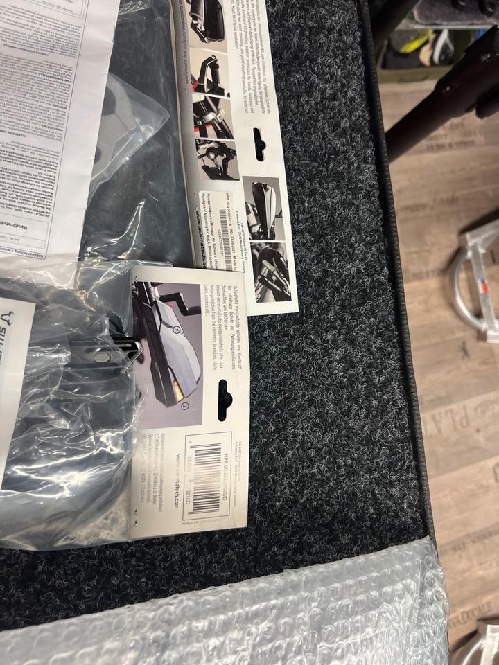 Kawasaki Versys 1000 Suzuki DL 650 sw motech handguard kit komp