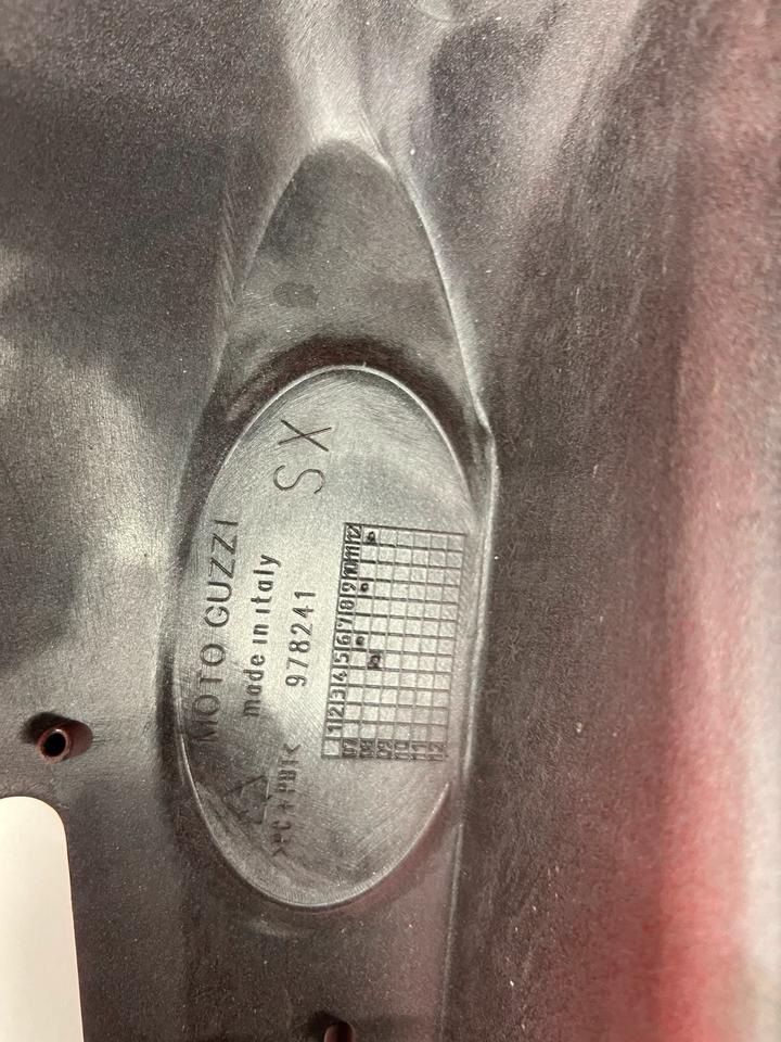 Moto Guzzi griso 1200 Verkleidungen links 978241 neu