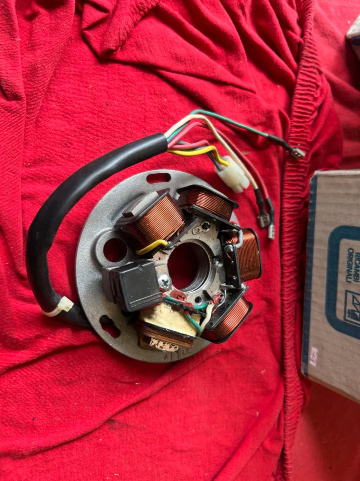 Vespa PX 125/200 Lichtmaschine – neu (217983)