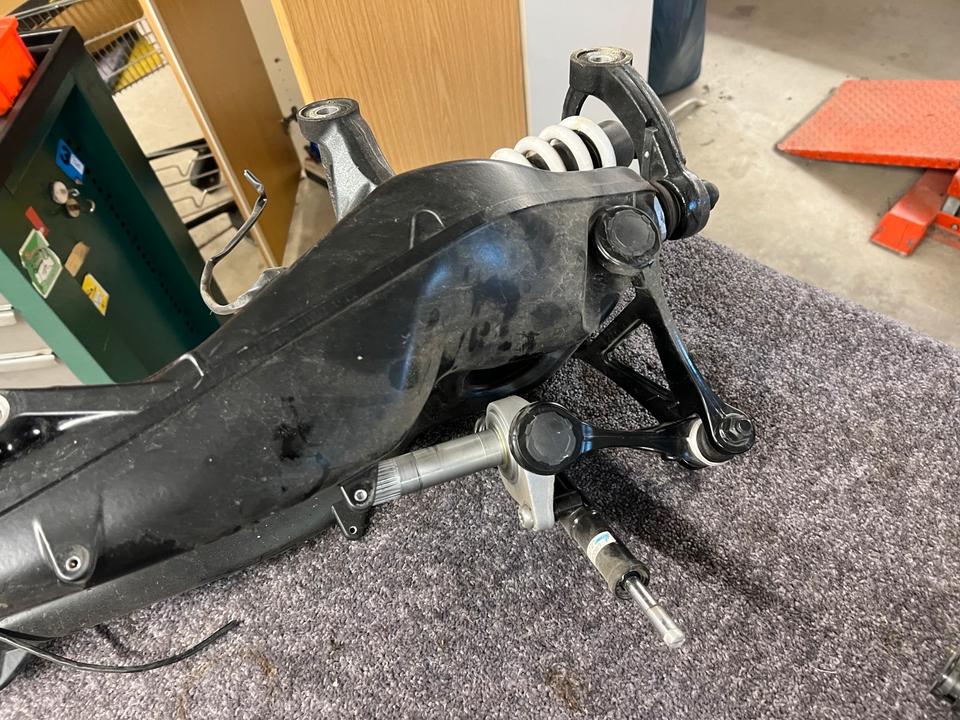 Bmw k 1200 S Gabel vorne komplett 200€