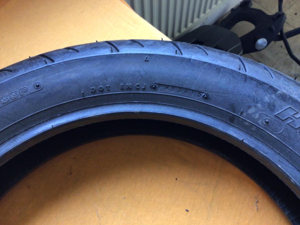 Reifen. Bridgestone 110/90-13 55 p neu 40€