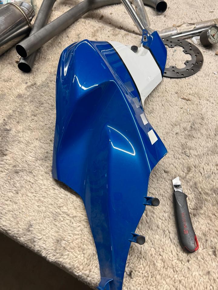 BMW k1200 s Seitenverkleidung links