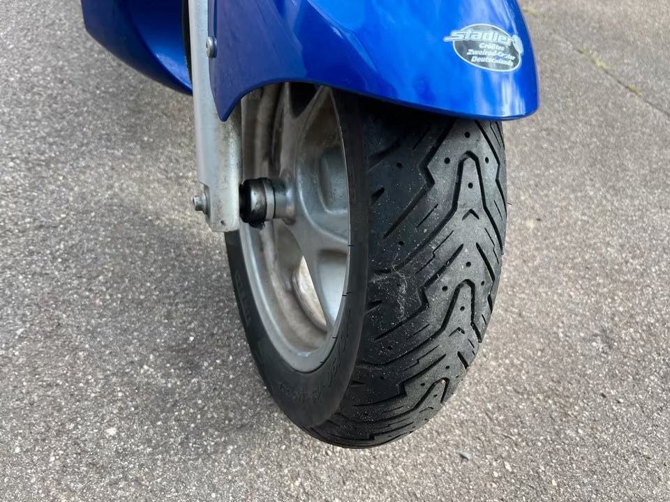 Honda PS 125 scooter