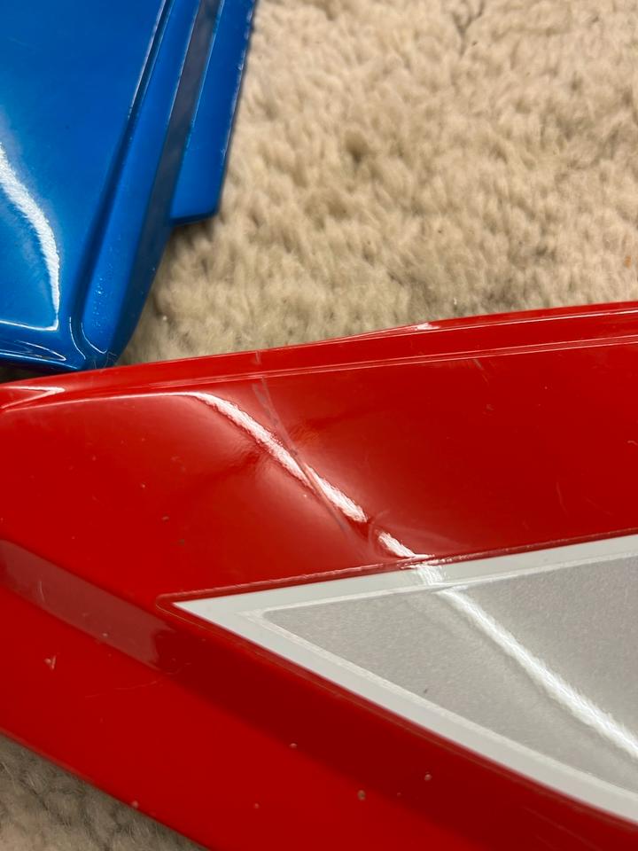 Suzuki gsx 750 ef 550 ef es Verkleidung rechts neu je 70€
