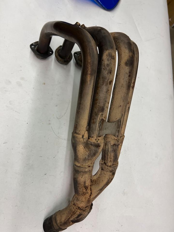 Yamaha r6 typ rj03 Auspuff Krümmer 37€
