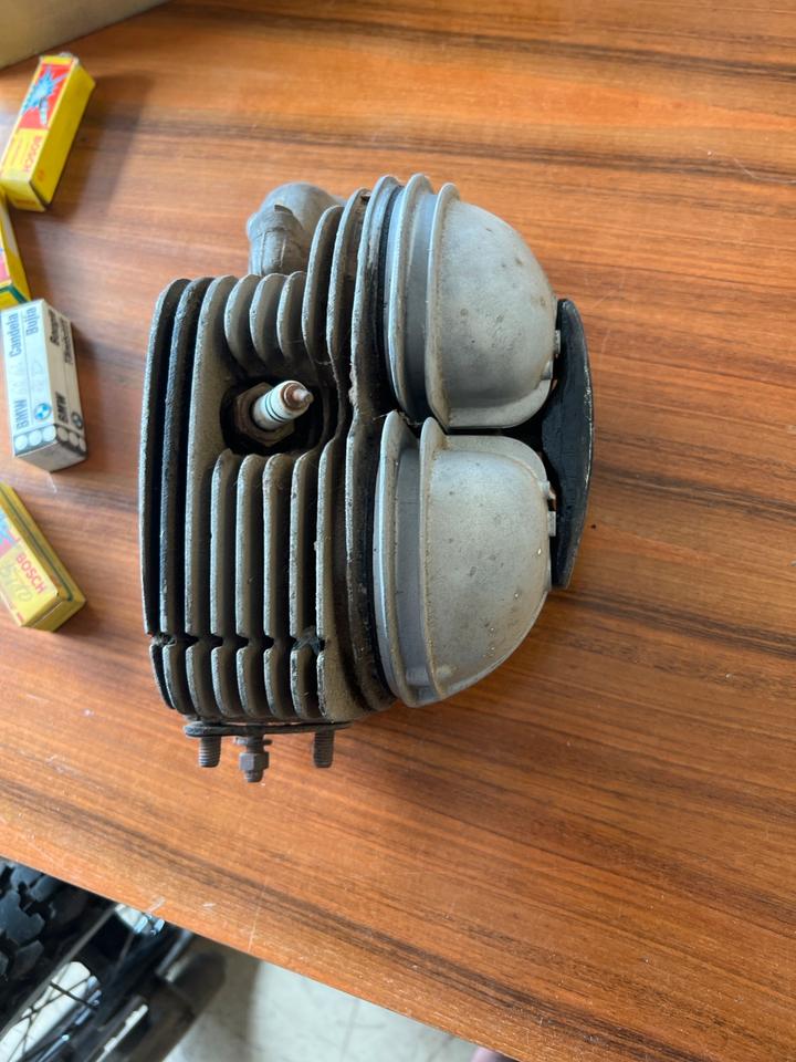 Bmw isetta 250 Zylinderkopf 50€