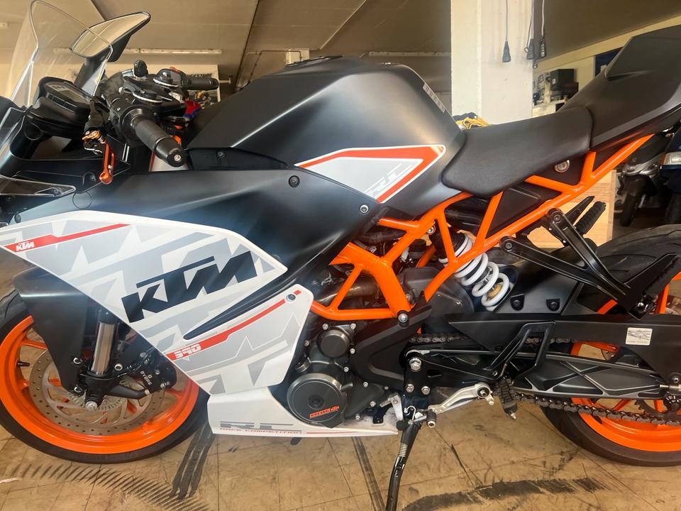 Ktm RC 390 top Zustand