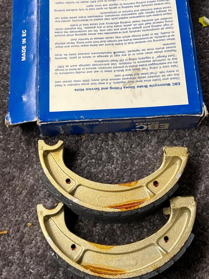 Yamaha xt 550 Bremsbeläge EBC Y 510 neu 10€
