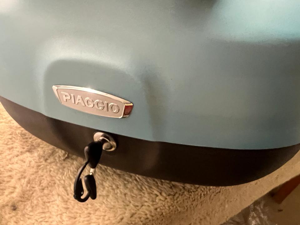 Piaggio MP3 Koffer piaggio CM277556 P122