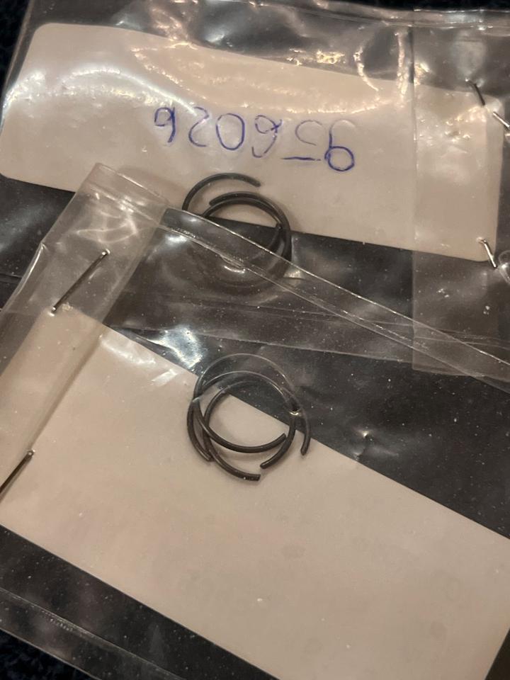 Yamaha WR 125 MT 125 YZF 125 Kolben Clip 93450-16115