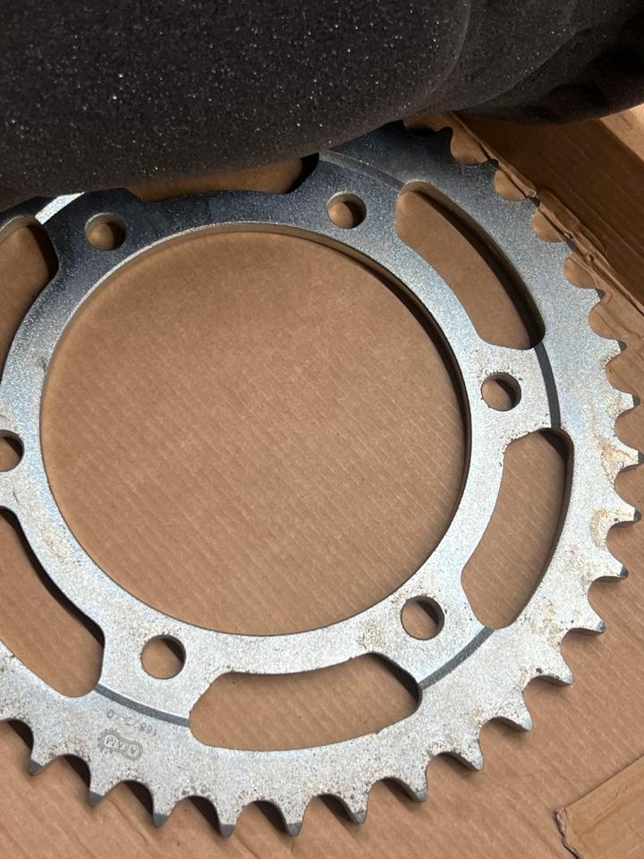 Kawasaki GPZ 1000 gpz 1100 kettensatz afam 50€