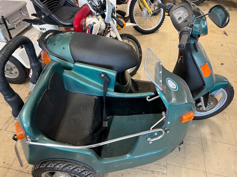 Malaguti Roller Gespann 1600€