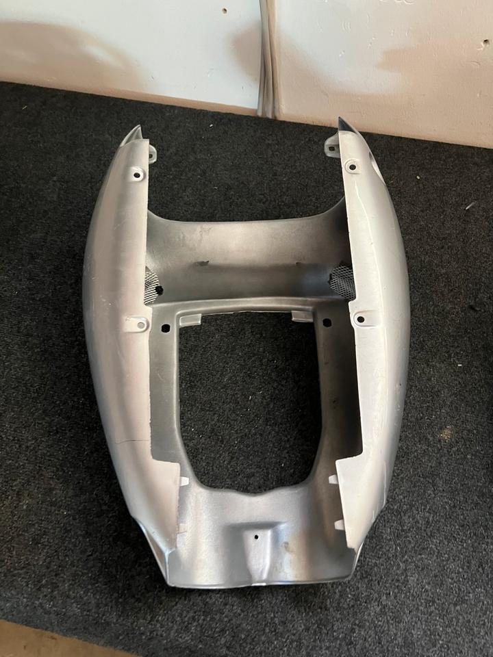 Aprilia Tuono 1000 heckverkleidung neu 50€