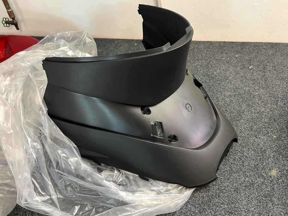 Pegasus S 50 GP Triumph Verkleidung helmfach neu 80152-HS10A-0000