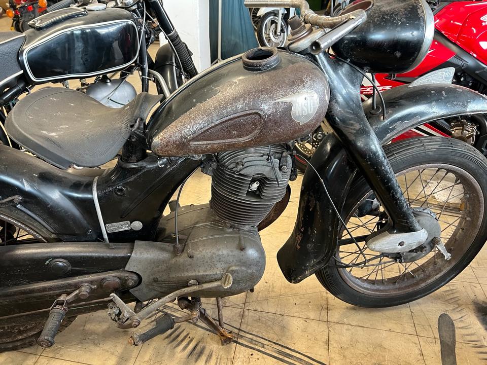 NSU Max 250 1500€