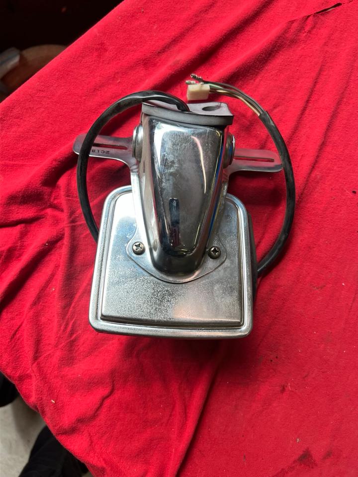 Suzuki GN 250 Rücklicht Halter neu 60€ 35710-16