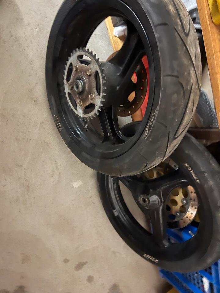 Aprilia RS 125 Felgensatz 250€