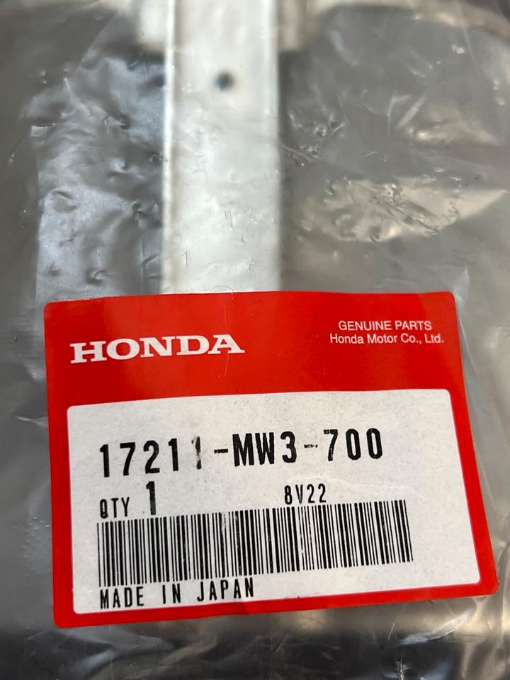 Honda Seven fifty Luftfilter neu orginal 17211-MW3-700 26€