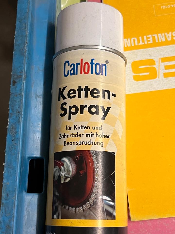 Kettenspray Motorrad Cross je 8€