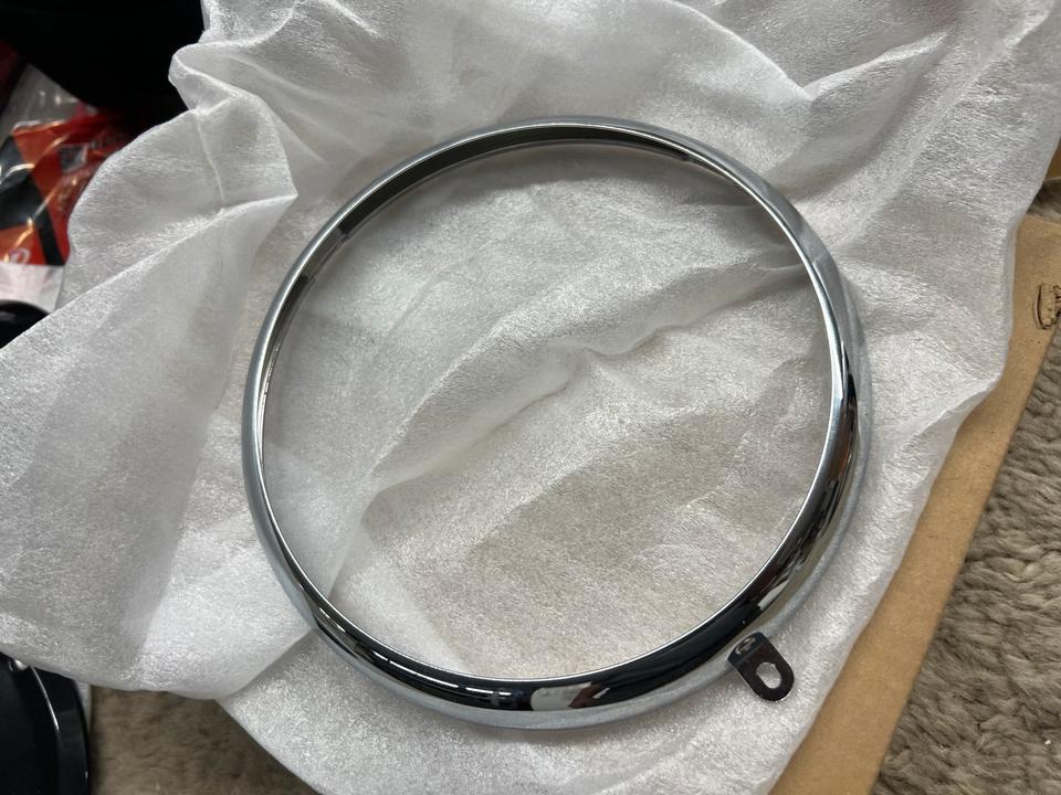 Harley Davidson Street Chrom Ring Scheinwerfer FLST