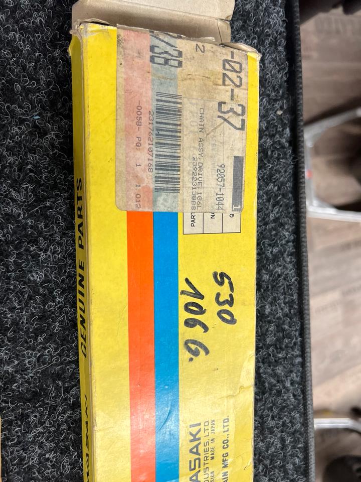 Kawasaki KZ 750 Kette neu 92057-1044 530x 106