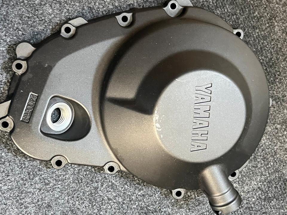 Yamaha MT09 Kupplungsdeckel 1RC-15421-01-00