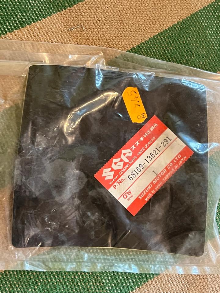 Suzuki TS 50 Aufkleber 68168-13621-291 neu