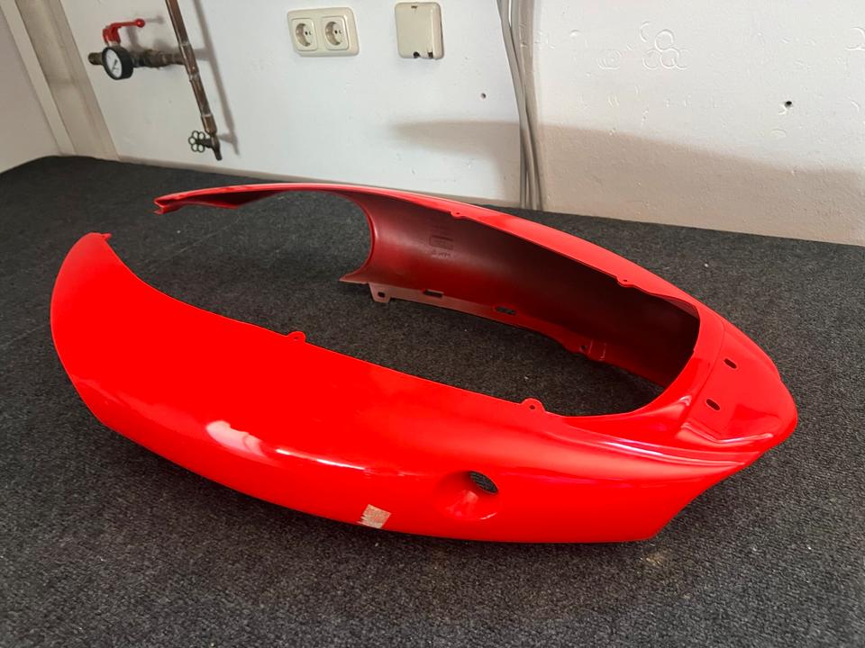 Aprilia RS 50 heckverkleidung neu dis 10131 je 50€