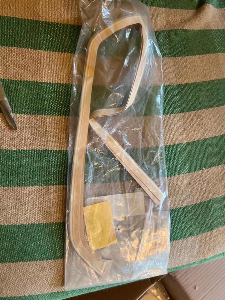 Suzuki gsx 750 1980 68190-31300-94T Aufkleber Dekor