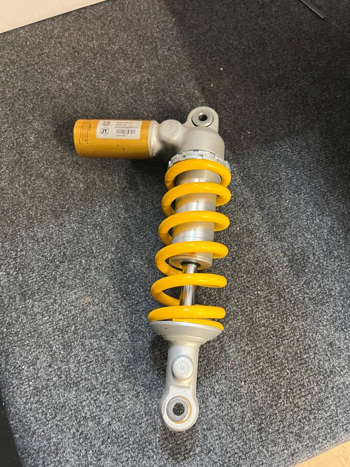 Ducati Panigale V4 Stoßdämpfer hinten 2500 km alt