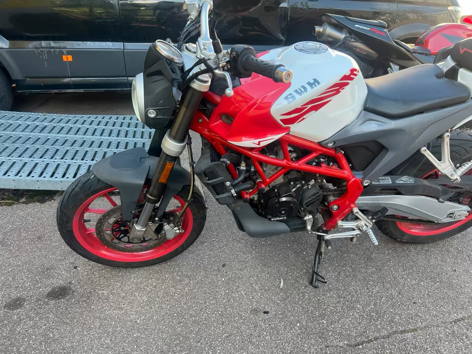 SWM 125 Varez