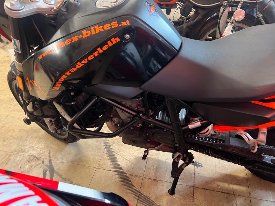 Ktm Duke 690 in Teilen zu verkaufen